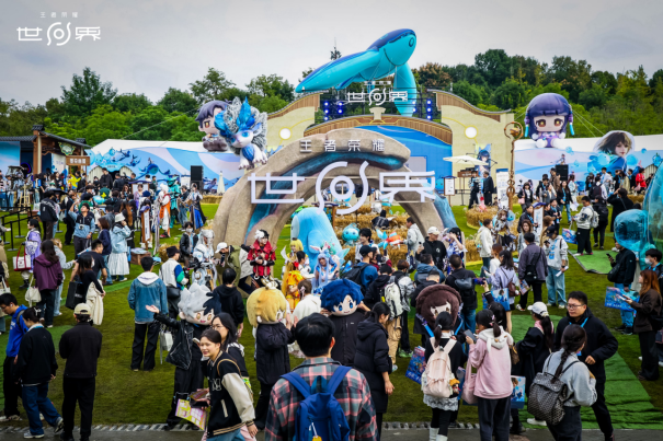 王者荣耀十周年重磅官宣，IP新游《王者荣耀世界》2026年春天与玩家见面 